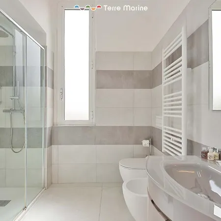 Italian House Cinque Terre Apartment, Terre Marine Apartamento La Spezia